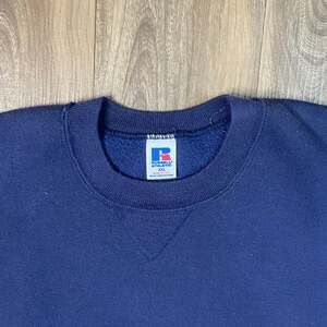 Vintage Russell Athletic Made in USA Sweatshirt Blank Navy Crewneck 90's